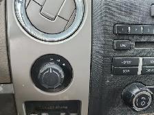 2010 Ford F-150 - Photo 12