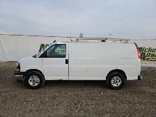 2018 GMC Savana - Photo 5