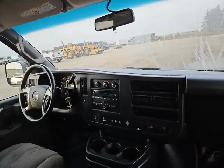 2018 GMC Savana - Photo 31