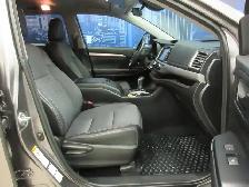 TOYOTA HIGHLANDER 2017 LE AWD 8 PASSAGERS TRES PROPRE & TOUT EQU - Photo 10