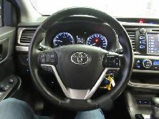 TOYOTA HIGHLANDER 2017 LE AWD 8 PASSAGERS TRES PROPRE & TOUT EQU - Photo 22
