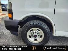 2022 GMC Savana 2500 | No Reported Accidents - Photo 23