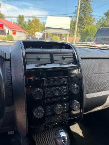2011 Ford Escape - Photo 8
