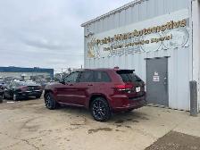 2019 Jeep Grand Cherokee Overland AWD | Power Tailgate | Command - Photo 7