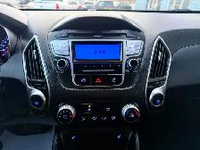 2012 Hyundai Tucson AWD 4dr I4 Auto GLS - Photo 12