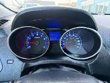 2012 Hyundai Tucson AWD 4dr I4 Auto GLS - Photo 14