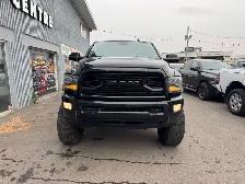 2018 Ram 3500 Laramie 4x4 Crew Cab 6'4' Box - Photo 2