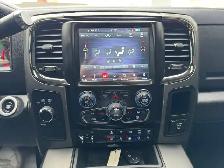 2018 Ram 3500 Laramie 4x4 Crew Cab 6'4' Box - Photo 13