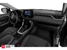 2021 Toyota RAV4 LE - Photo 11