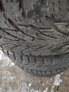 -4 pneus hiver Nokian Hakkapeliitta 235-60R18 bon état - Photo 3