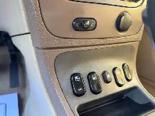 2008 Chevrolet HHR (CERTIFED) LT - Photo 12