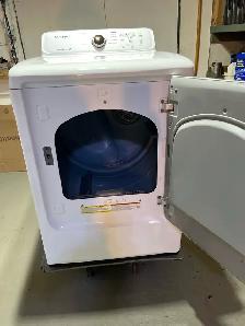 Samsung Dryer - Photo 2
