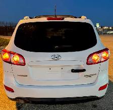2010 Hyundai Santa Fe AWD Safetied - Photo 4