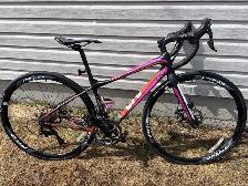 vélo route femme Liv Advail advanced 2
