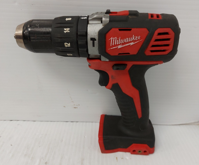 (N92287-1) Milwaukee 2607-20 1/2 Hammer Drill