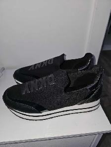 sneakers DKNY femme Gr. 8.5 a vendre