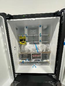 NEW 33" Counter Depth Fridge with Internal Water & Ice (Black) - Photo 4