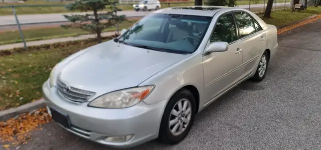 2002 ToyotaCamry XLE 149k Auto Lethr Sunroof Alloys 416-858-7673