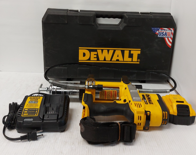 (N91366-1) DeWalt DCGG571 Grease Applicator
