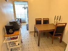 Bright Furnished Room - Photo 6