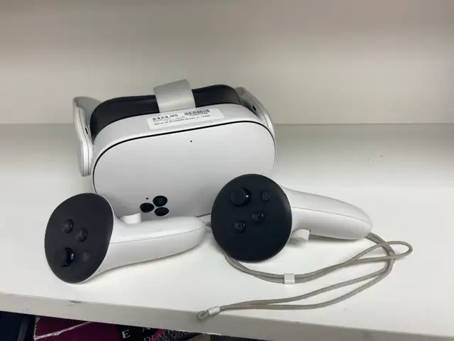 Meta Quest 3S VR Headset
