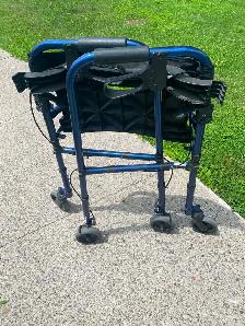 Invacare for wheel walker - Photo 5