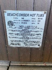 Hot tub  - beachcomber - 540. ( 5 ) man tub. newer motor and lid - Photo 3
