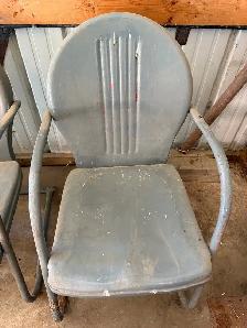 Vintage Metal Chairs x 2 - Photo 2