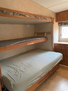 2008 Flagstaff 5th Wheel Camper Trailer - Photo 7