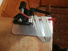 Rug Hooking Cutter Rigby Double with Blades 6 & 8