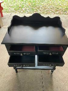 Console table - Photo 4