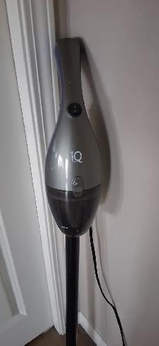 STICK VACUUM