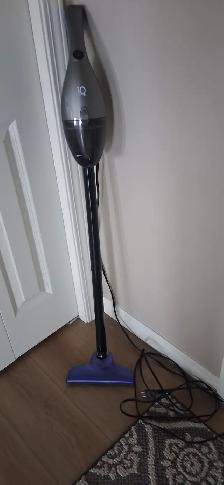 STICK VACUUM - Photo 3