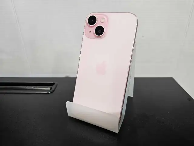 Iphone 15 256GB 82% Battery