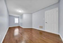 TOWN HOUSE AVAILABLE FOR SALE IN MISSISSAUGA 1900 SQFT 4 BED - Photo 5