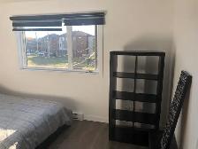 Chambre dans un 5 ½ moderne – TOUT INCLUS  STATIONNEMENT - Photo 3