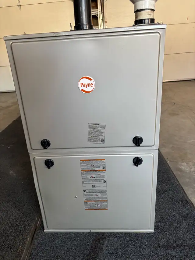 Carrier High-Efficiency Furnace – 2 Years Old – PG96MSAA60100AA