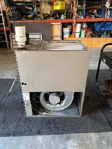 Carrier High-Efficiency Furnace – 2 Years Old – PG96MSAA60100AA - Photo 2
