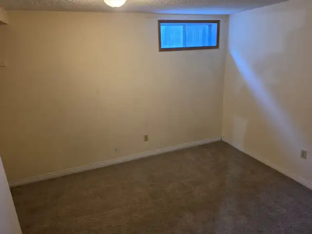 2 Bedroom Spacious Basement In Applewood @ Stoney & 17 Ave SE
